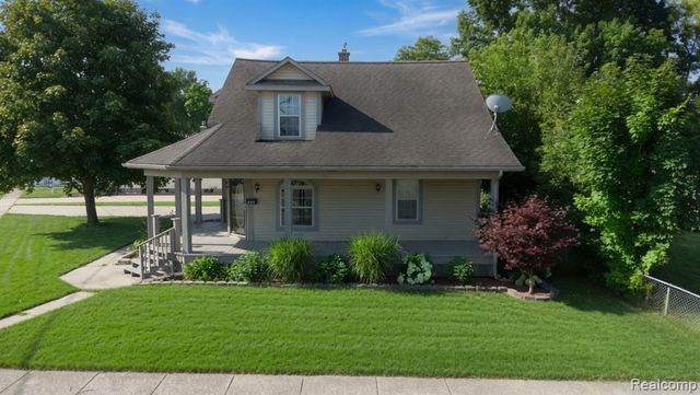 301 W Young Street, Clio, MI 48420