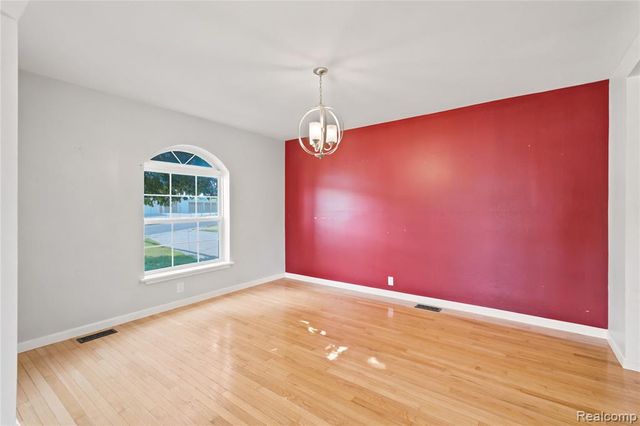 301 W Young Street, Clio, MI 48420