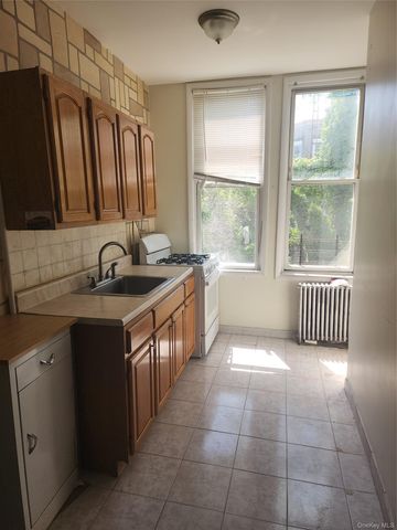 60-42 67 Avenue, Ridgewood, NY 11385