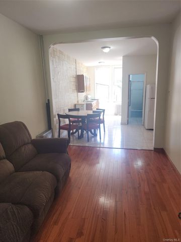 60-42 67 Avenue, Ridgewood, NY 11385
