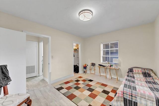 246 W Park Drive, Fort Lauderdale, FL 33315