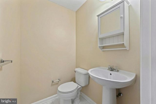 21877 ELKINS TER, Sterling, VA 20166