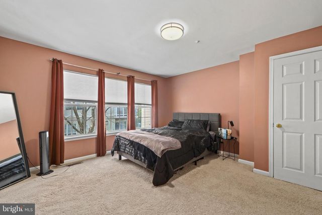 21877 ELKINS TER, Sterling, VA 20166