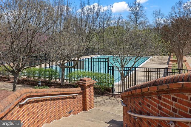 21877 ELKINS TER, Sterling, VA 20166