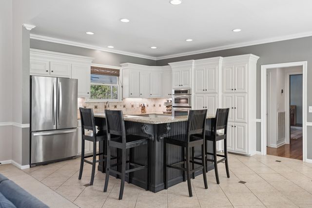 9564 Keeneland Dr, Brentwood, TN 37027