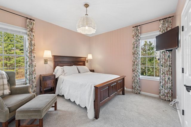 9564 Keeneland Dr, Brentwood, TN 37027