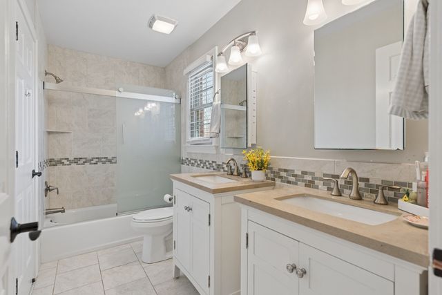 9564 Keeneland Dr, Brentwood, TN 37027