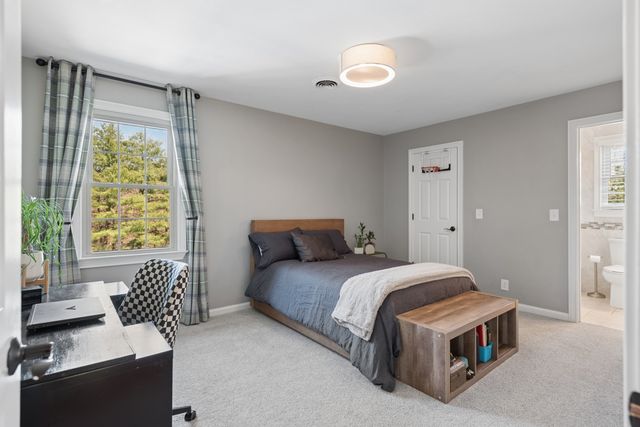 9564 Keeneland Dr, Brentwood, TN 37027