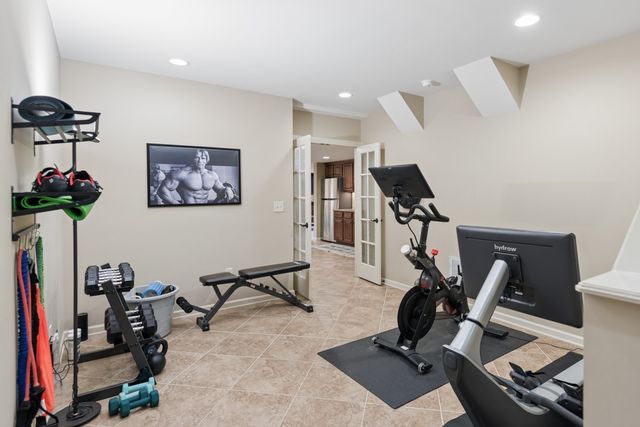 9564 Keeneland Dr, Brentwood, TN 37027