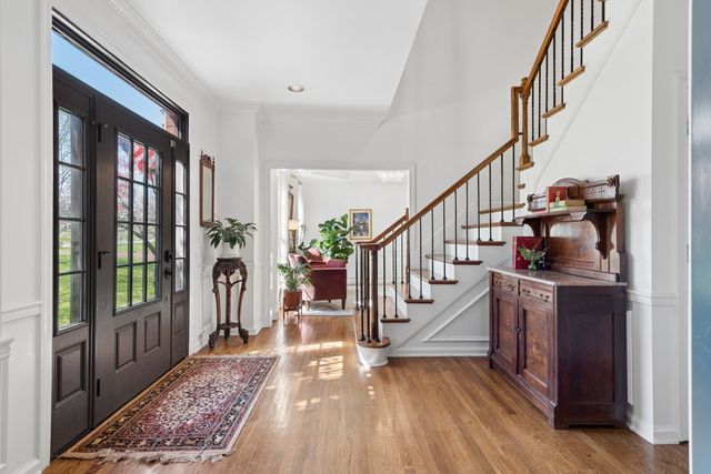 9564 Keeneland Dr, Brentwood, TN 37027