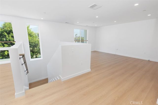 176 N Catalina Avenue 403, Pasadena, CA 91106