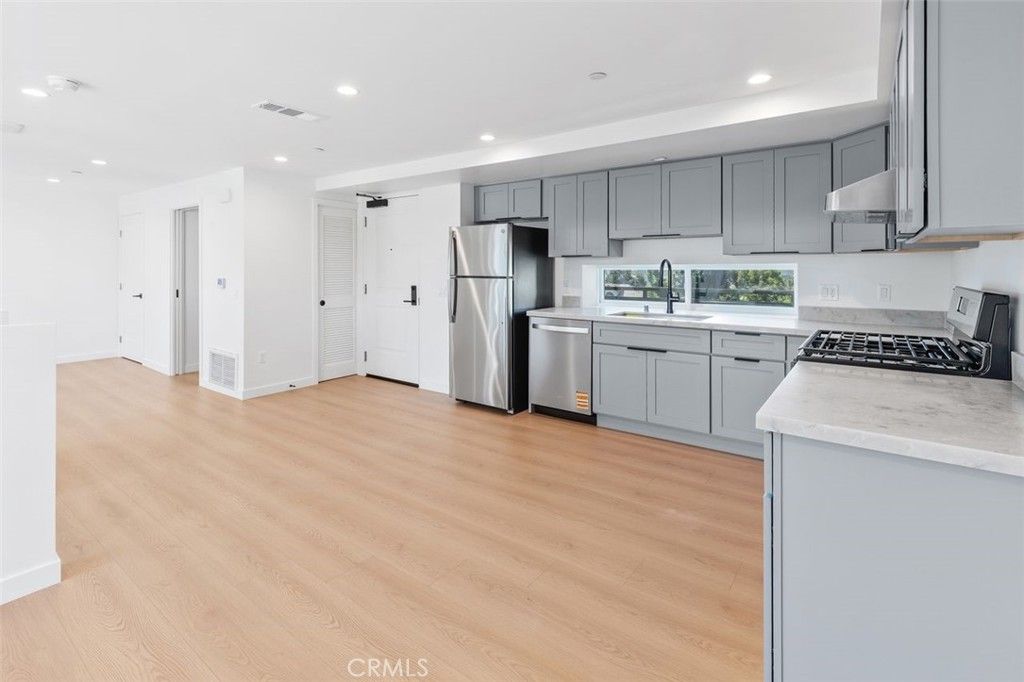 176 N Catalina Avenue 403, Pasadena, CA 91106 — photo 4