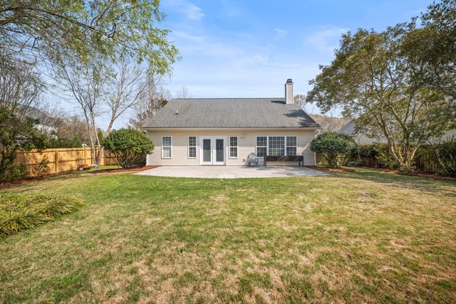 104 Oakbluff Road, Summerville, SC 29485