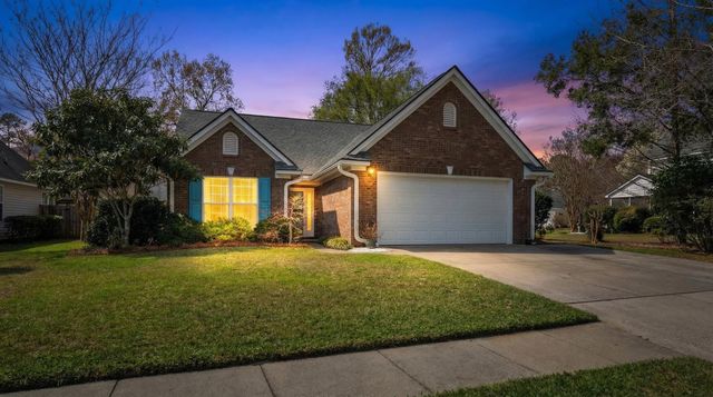 104 Oakbluff Road, Summerville, SC 29485