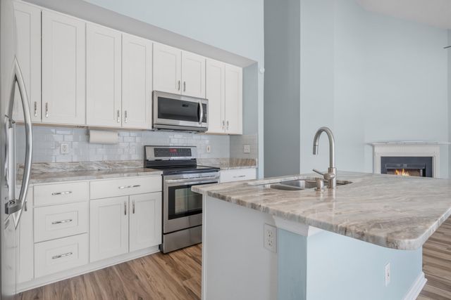 104 Oakbluff Road, Summerville, SC 29485