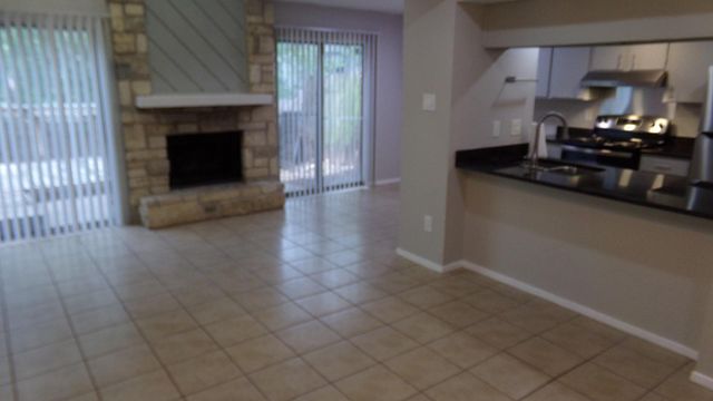 1606 Waterloo TRL B, Austin, TX 78704