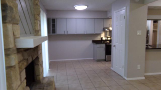 1606 Waterloo TRL B, Austin, TX 78704