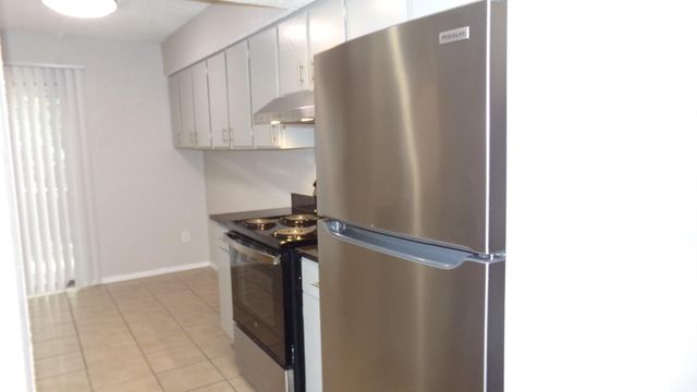 1606 Waterloo TRL B, Austin, TX 78704