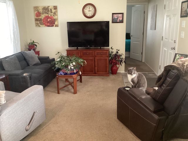 7 Woodland Park, Troy, NH 03465