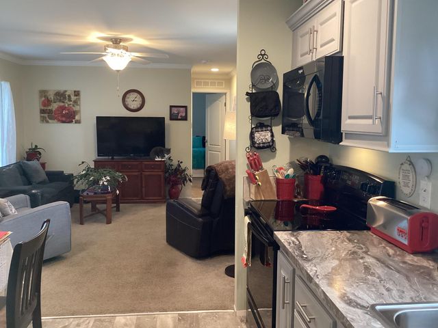 7 Woodland Park, Troy, NH 03465