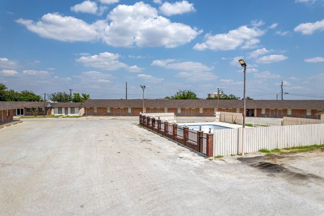 4410 Highway 377 S, Brownwood, TX 76801