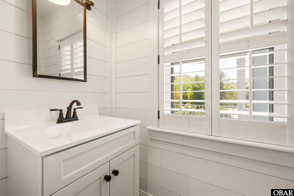 Image 21 of property listing at 109 Dartmoor Lane Lot 29, Manteo, NC 27954