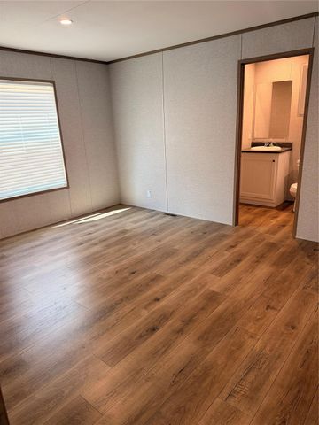 4782 Fm 1010 Road, Cleveland, TX 77327