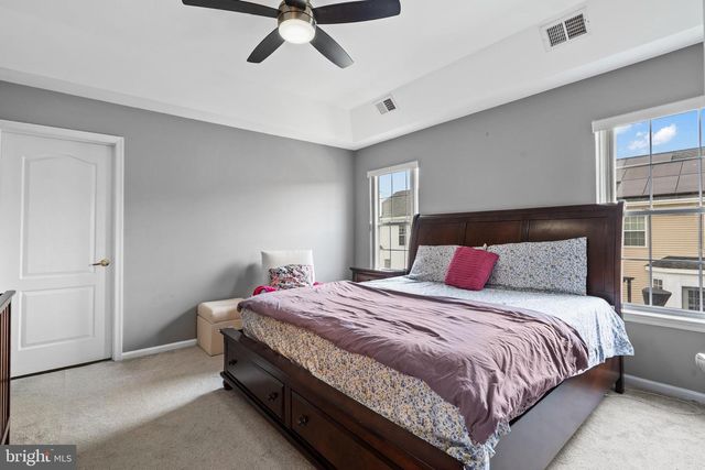 43 ALLEGHENY LN, Bordentown, NJ 08505