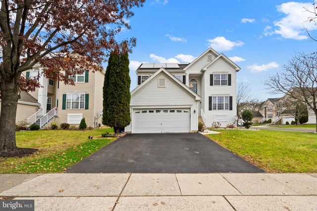 43 ALLEGHENY LN, Bordentown, NJ 08505