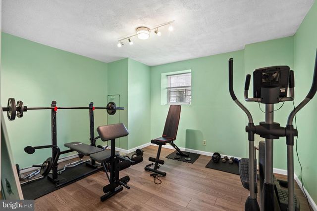 43 ALLEGHENY LN, Bordentown, NJ 08505