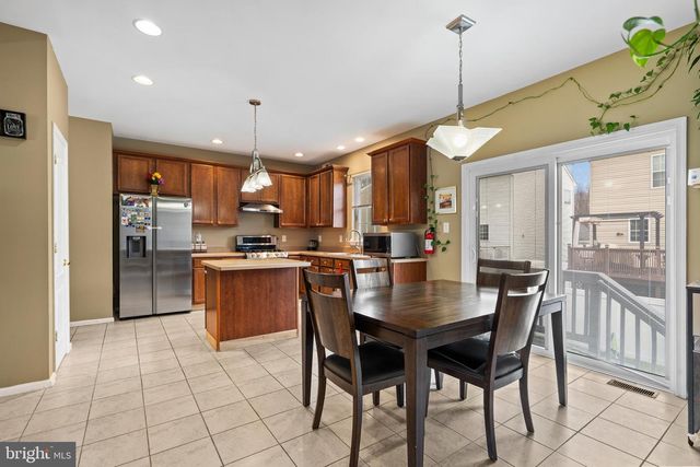 43 ALLEGHENY LN, Bordentown, NJ 08505