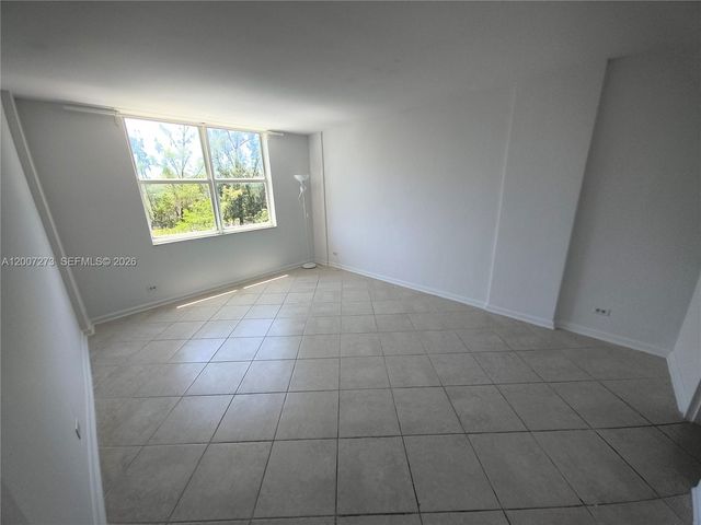 3660 NE 166th Street 302, North Miami Beach, FL 33160