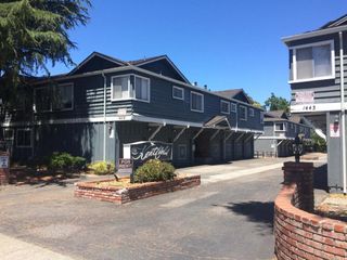 1439 Kentfield Avenue 12, Redwood City, CA 94061