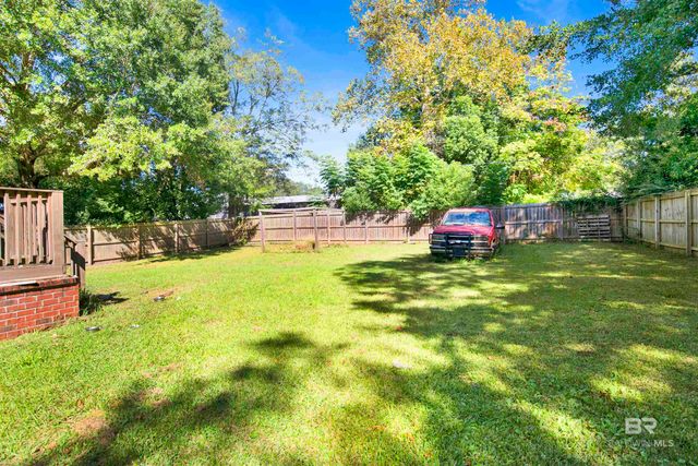 22786 Racine Street, Robertsdale, AL 36567