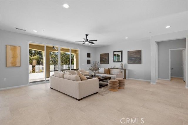 5804 Levanto Street, Bakersfield, CA 93306