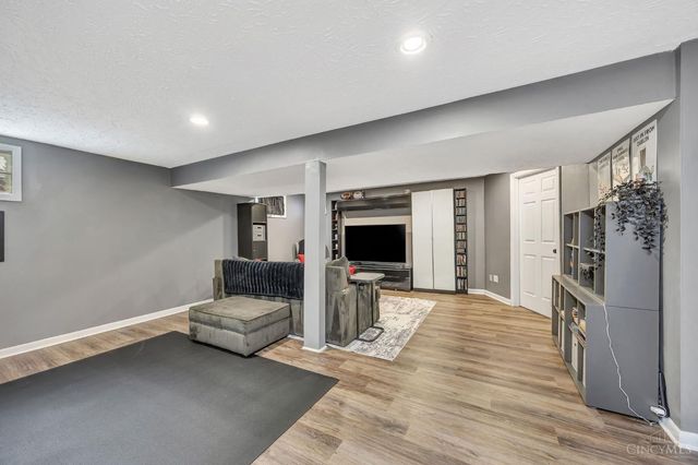 5546 Dogwood Court, West Chester, OH 45069