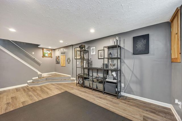 5546 Dogwood Court, West Chester, OH 45069
