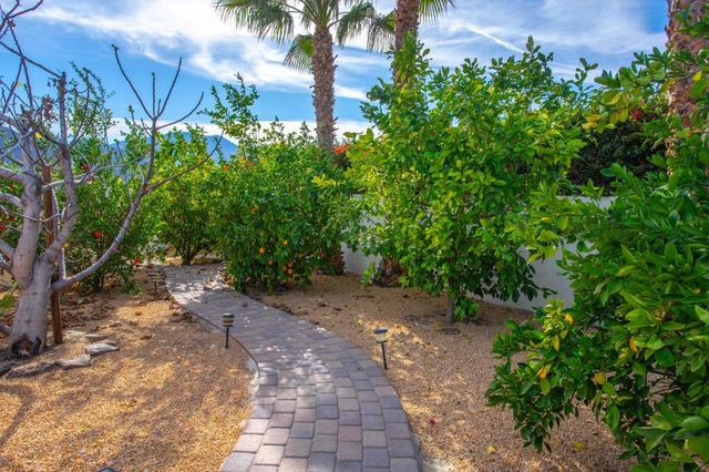 49650 Date Palm Drive, La Quinta, CA 92253