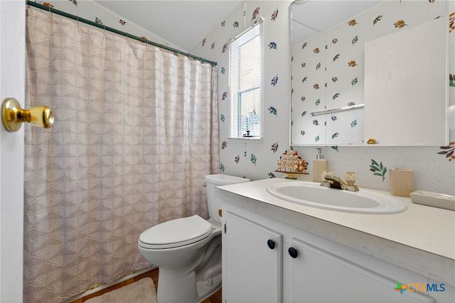 143 Bluff View Drive, Spring Branch, TX 78070