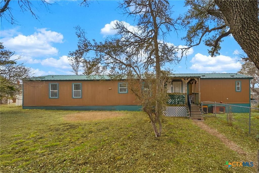 143 Bluff View Drive, Spring Branch, TX 78070