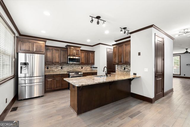 5583 Julian Place, Atlanta, GA 30342