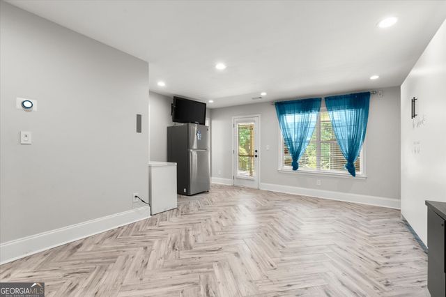 5583 Julian Place, Atlanta, GA 30342