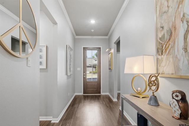 731 Cambridge Bend Cir, Tyler, TX 75703