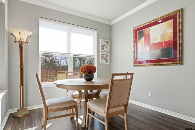 731 Cambridge Bend Cir, Tyler, TX 75703