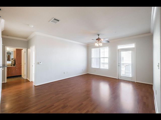 1711 Old Spanish Trail 151, Houston, TX 77054