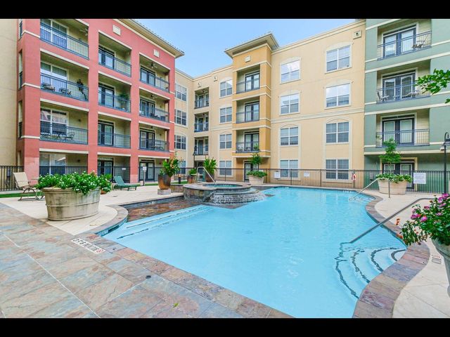 1711 Old Spanish Trail 151, Houston, TX 77054