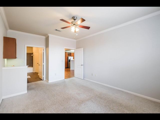 1711 Old Spanish Trail 151, Houston, TX 77054