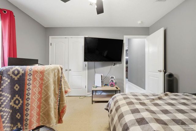 250 Shay Trl, Cantonment, FL 32533