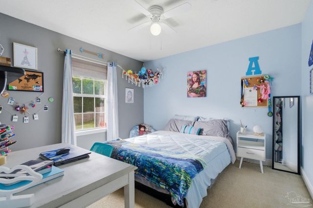 250 Shay Trl, Cantonment, FL 32533