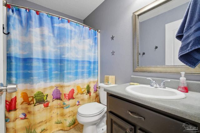 250 Shay Trl, Cantonment, FL 32533